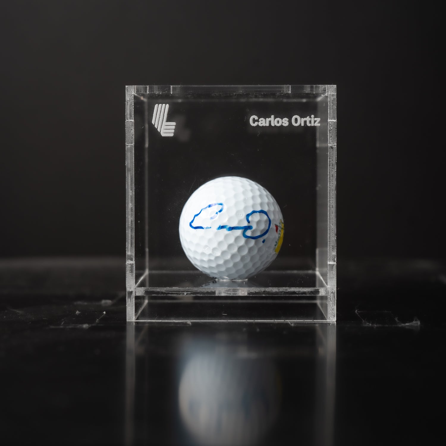Pelota Firmada - Carlos Ortiz